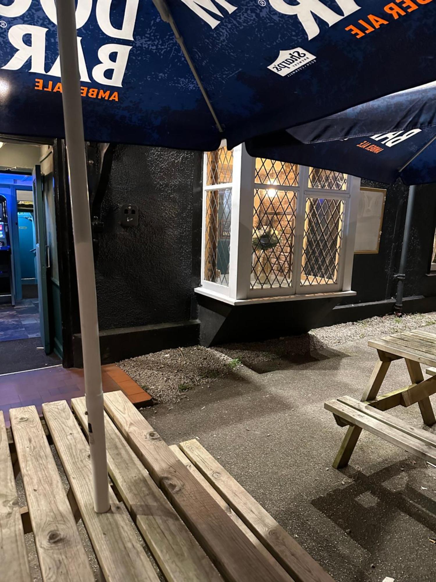 The Kings Head Hotel Chacewater Exterior foto